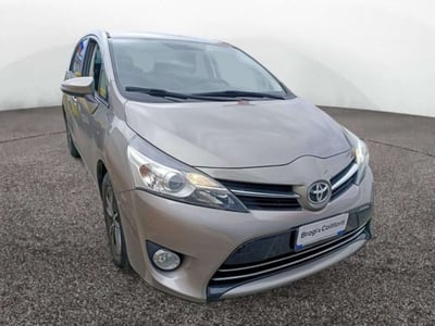 Toyota Verso 1.6 D-4D Active 7 posti del 2014 usata a Empoli