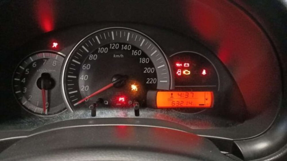 Nissan Micra usata a Firenze (18)