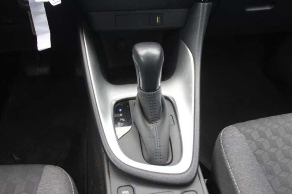 Toyota Yaris Cross usata a Roma (16)