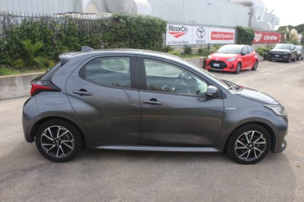 Toyota Yaris Cross usata a Roma (14)