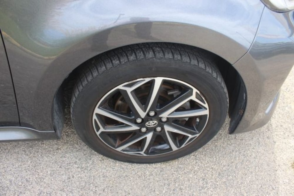 Toyota Yaris Cross usata a Roma (15)
