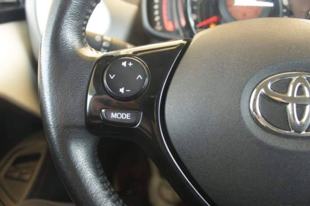 Toyota Aygo usata a Roma (19)