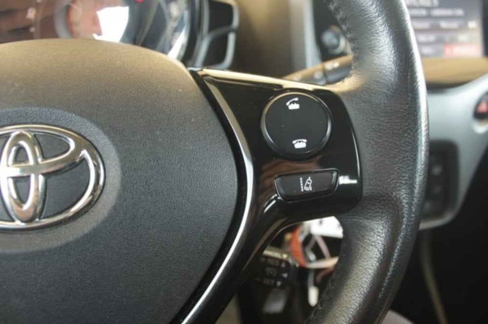 Toyota Aygo usata a Roma (20)