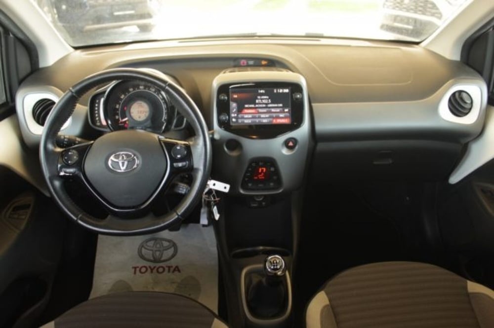 Toyota Aygo usata a Roma (9)