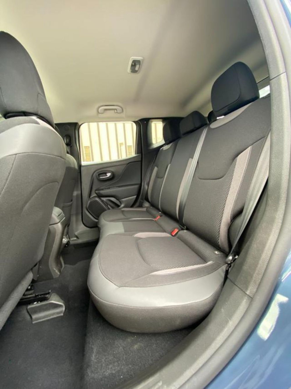 Jeep Renegade usata a Firenze (12)