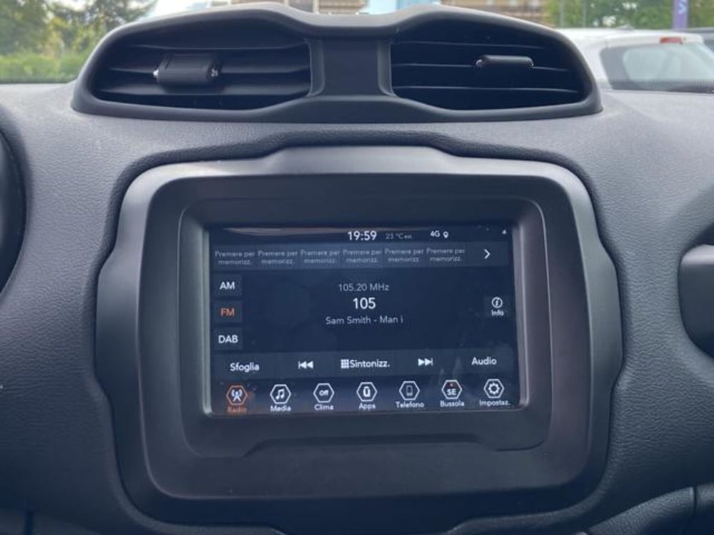 Jeep Renegade usata a Firenze (15)