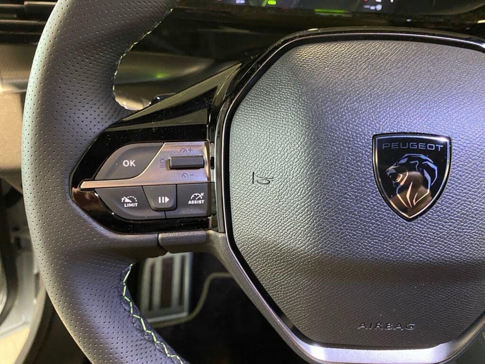 Peugeot 308 SW nuova a Torino (12)