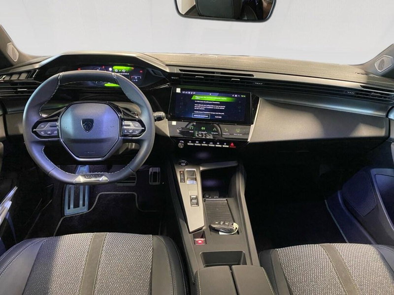 Peugeot 308 SW nuova a Torino (6)