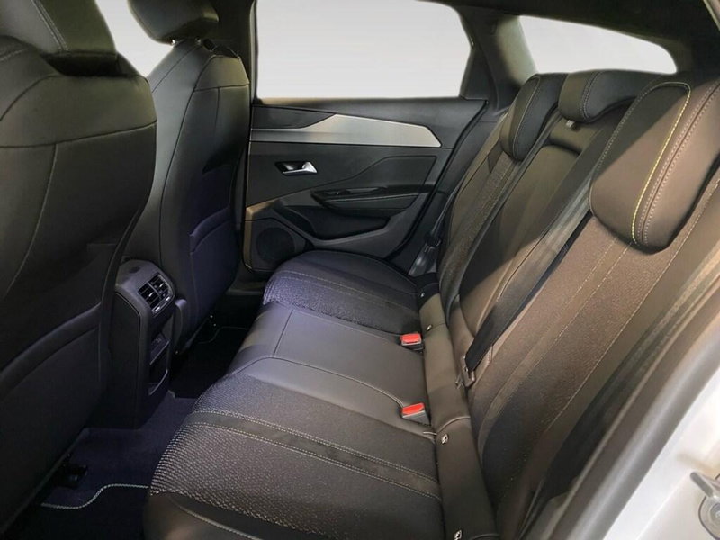 Peugeot 308 SW nuova a Torino (8)