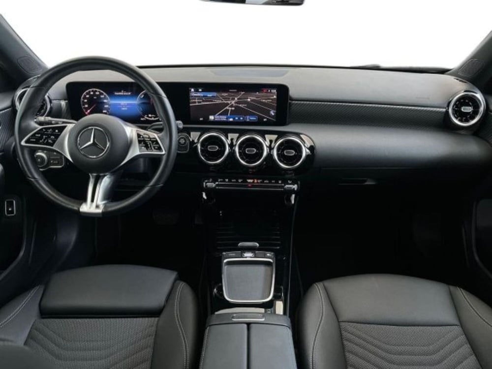 Mercedes-Benz Classe A Sedan usata a Verona (10)
