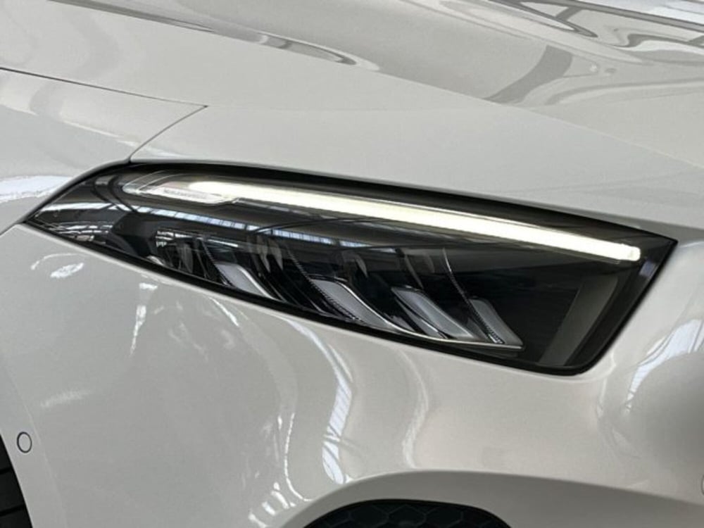 Mercedes-Benz Classe A Sedan usata a Verona (18)