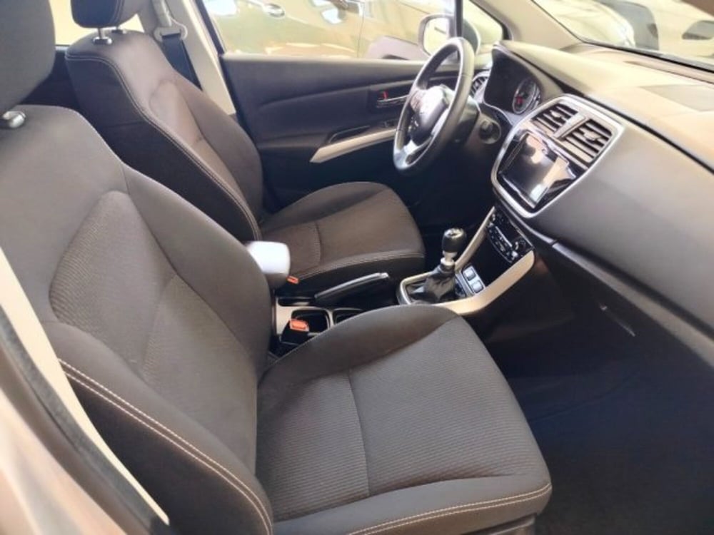 Suzuki Vitara usata a Oristano (11)