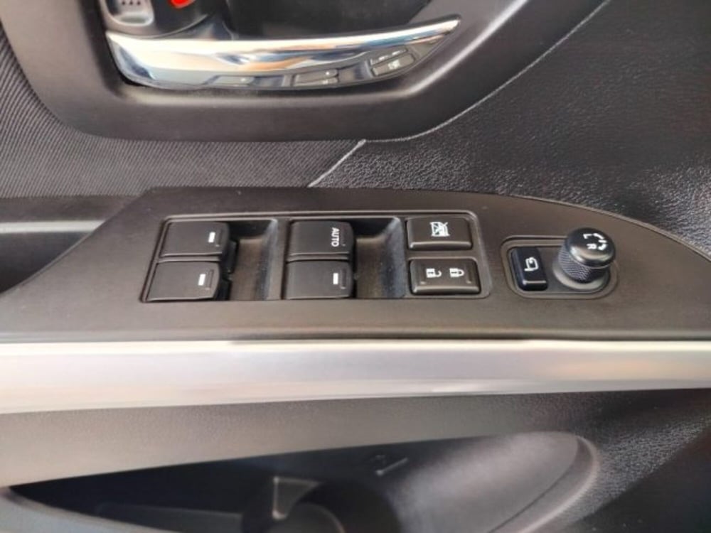 Suzuki Vitara usata a Oristano (16)