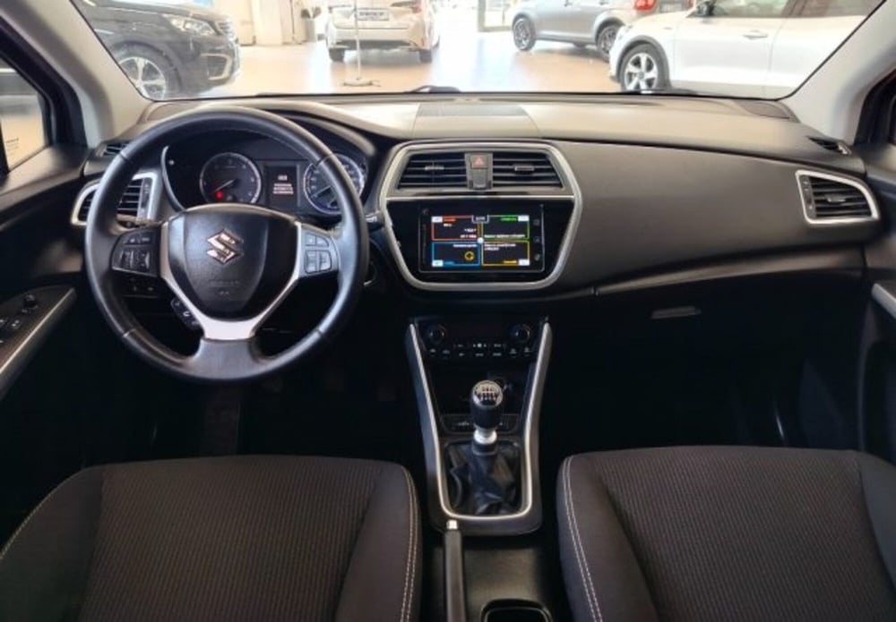 Suzuki Vitara usata a Oristano (9)