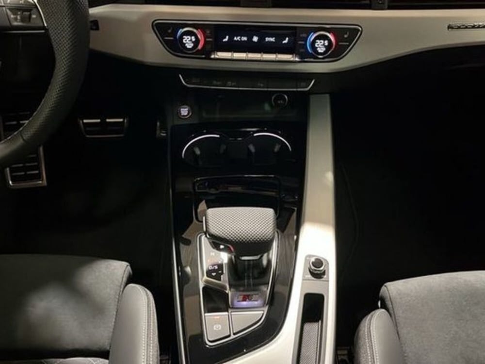 Audi S4 Avant nuova a Vicenza (11)