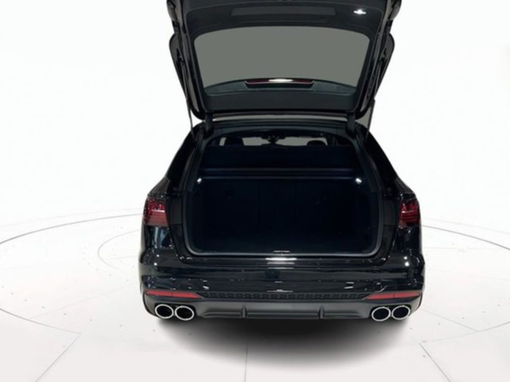 Audi S4 Avant nuova a Vicenza (17)