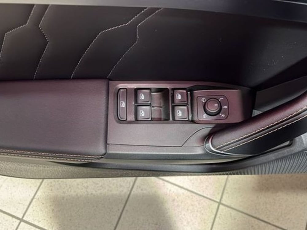 Cupra Formentor usata a Vicenza (15)
