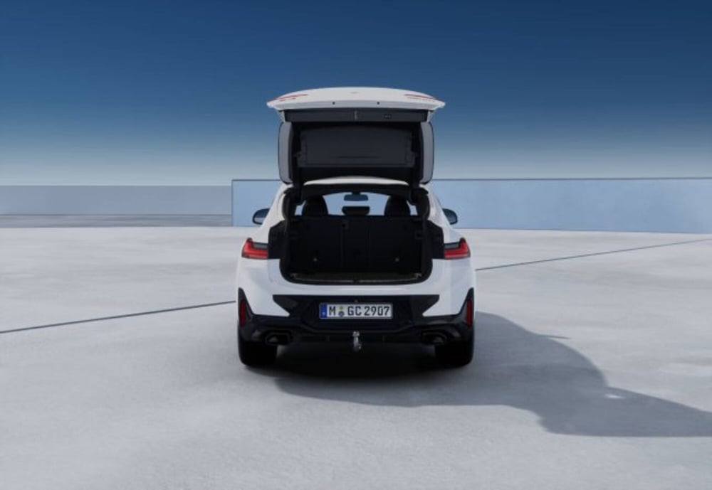 BMW X4 nuova a Modena (6)