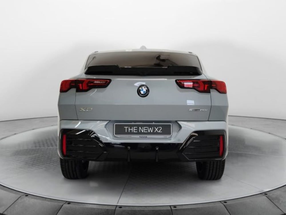 BMW X2 nuova a Modena (19)
