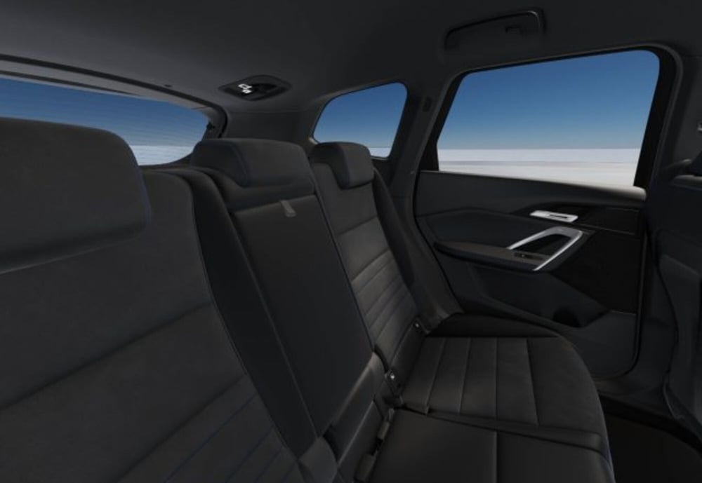 BMW X1 nuova a Modena (13)