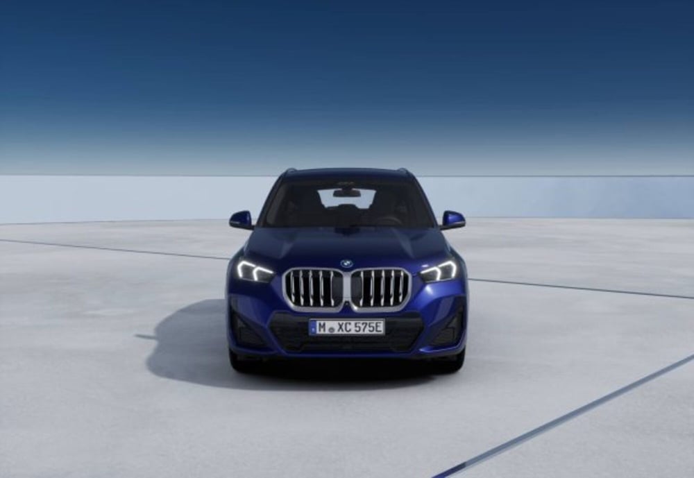 BMW X1 nuova a Modena (3)