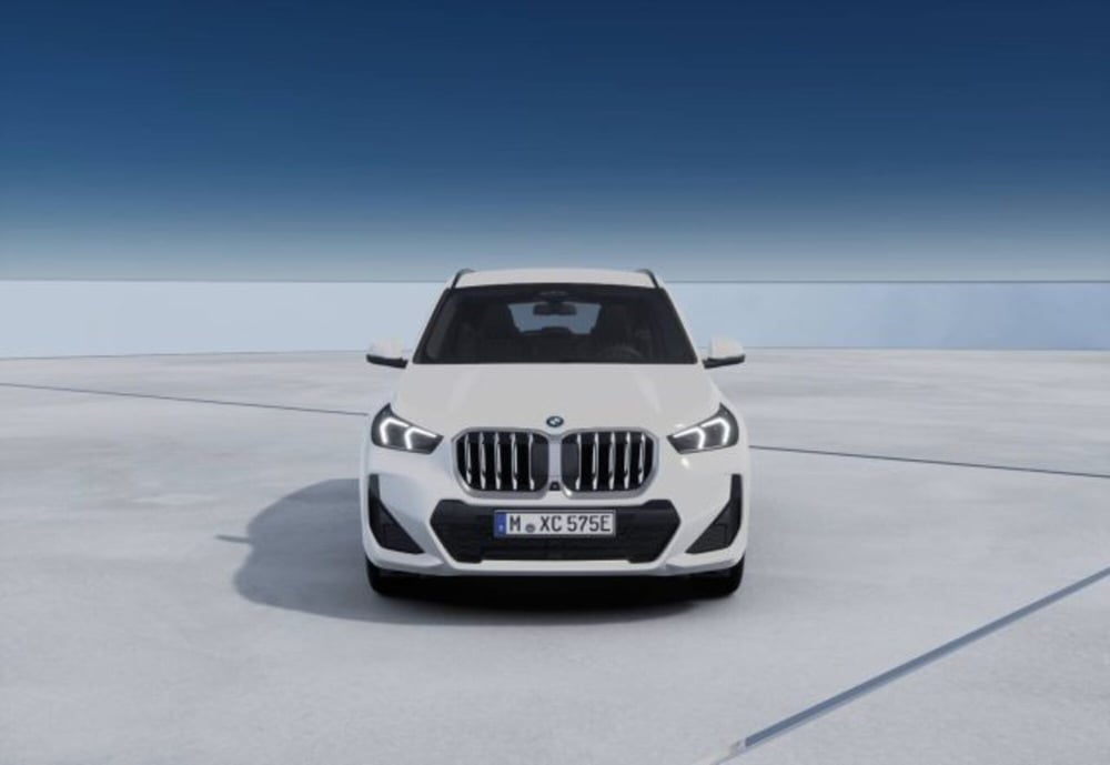 BMW X1 nuova a Modena (3)