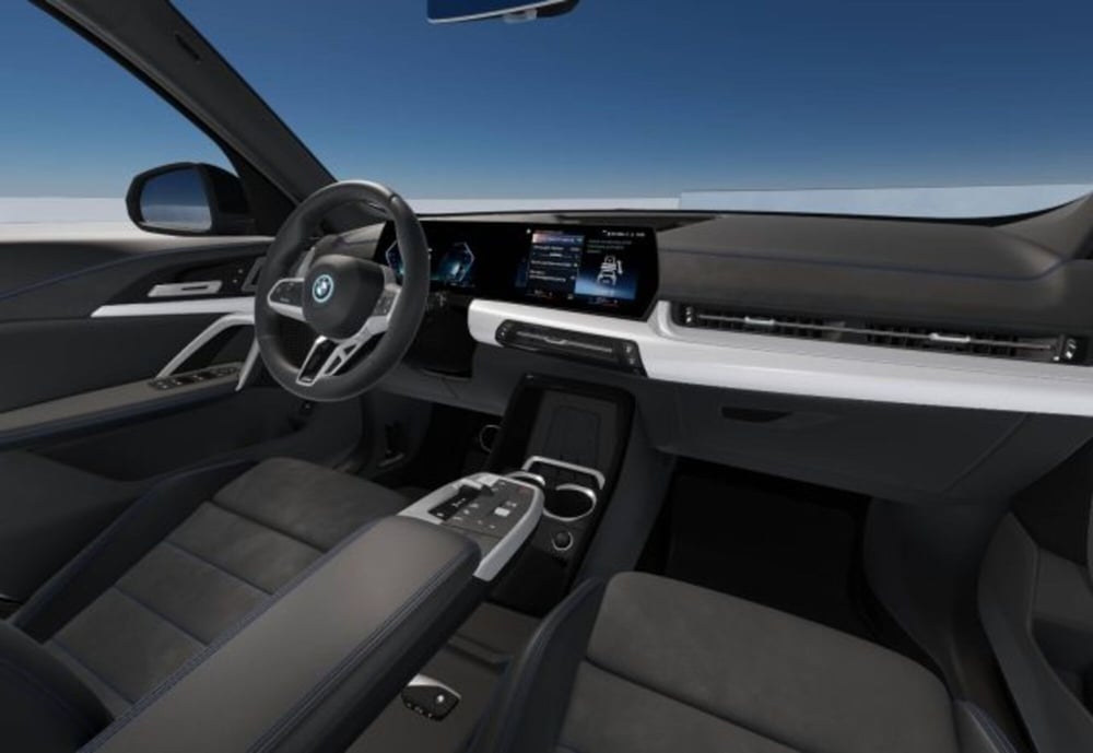 BMW X1 nuova a Modena (15)