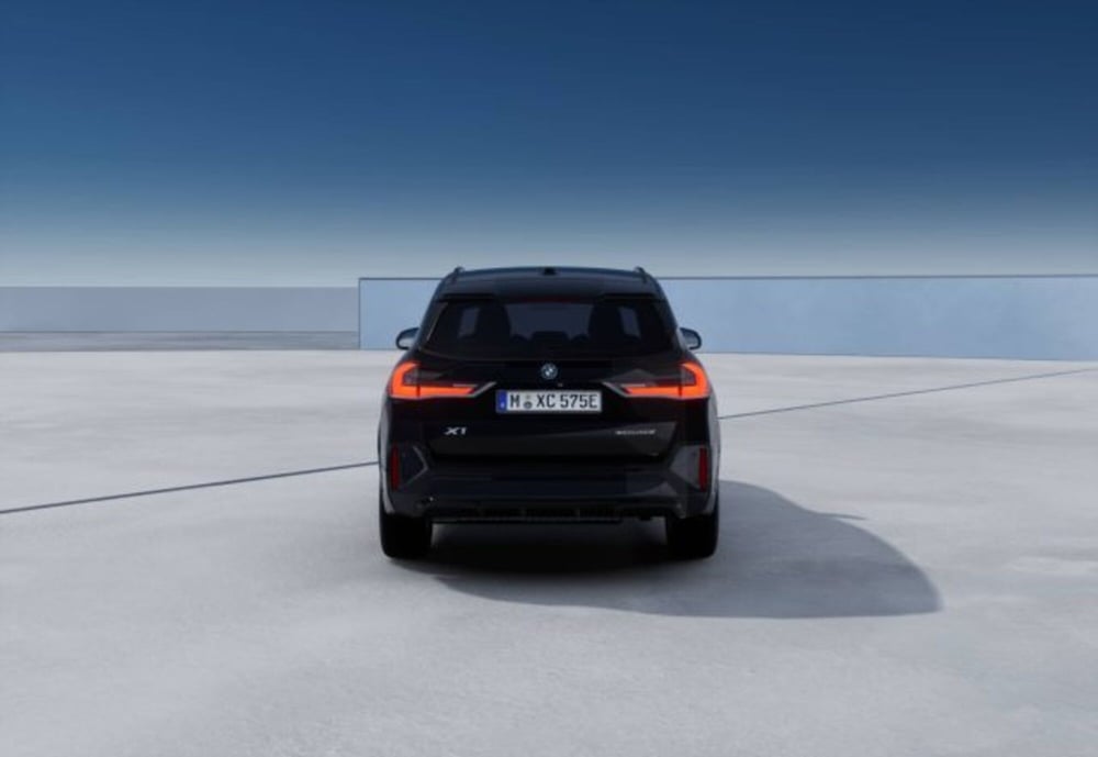 BMW X1 nuova a Modena (5)