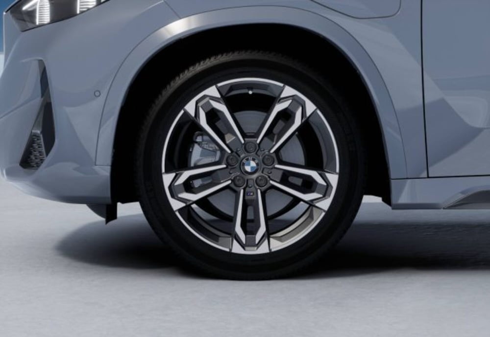BMW X1 nuova a Modena (8)