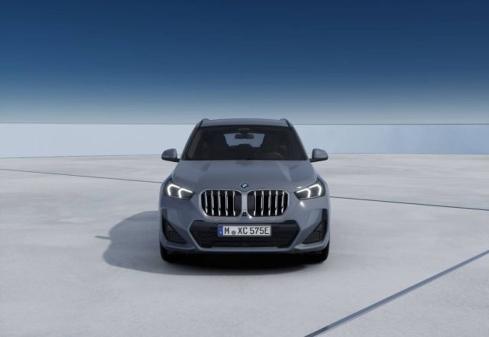 BMW X1 nuova a Modena (3)