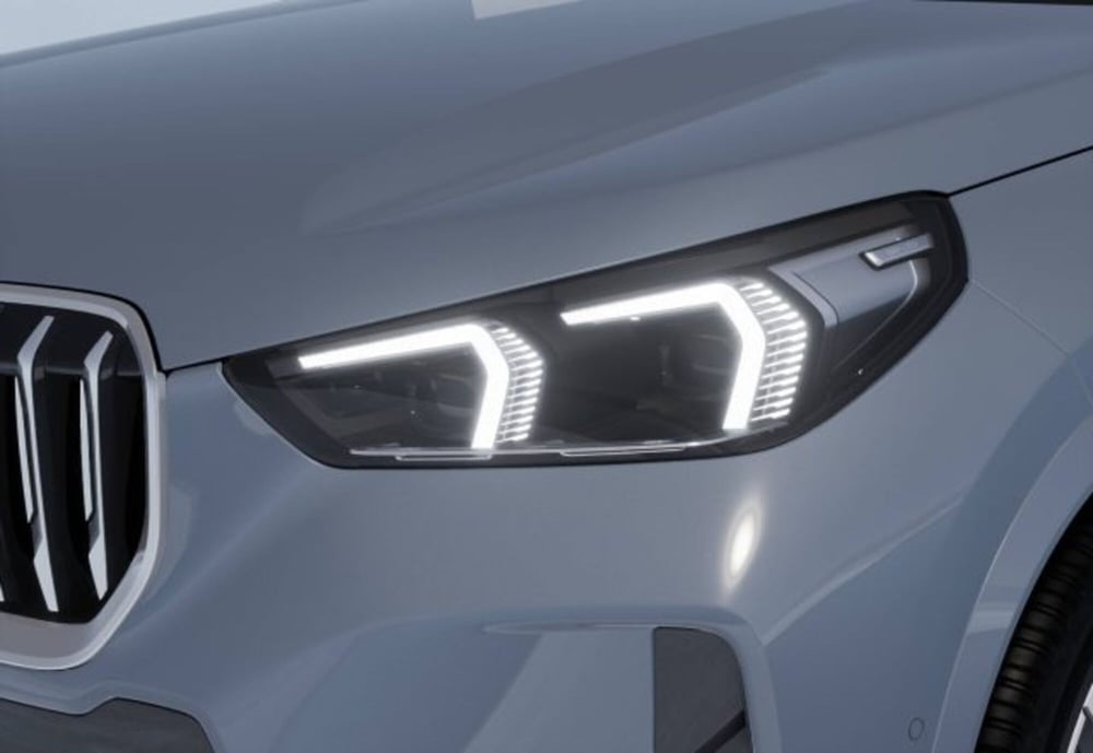 BMW X1 nuova a Modena (7)