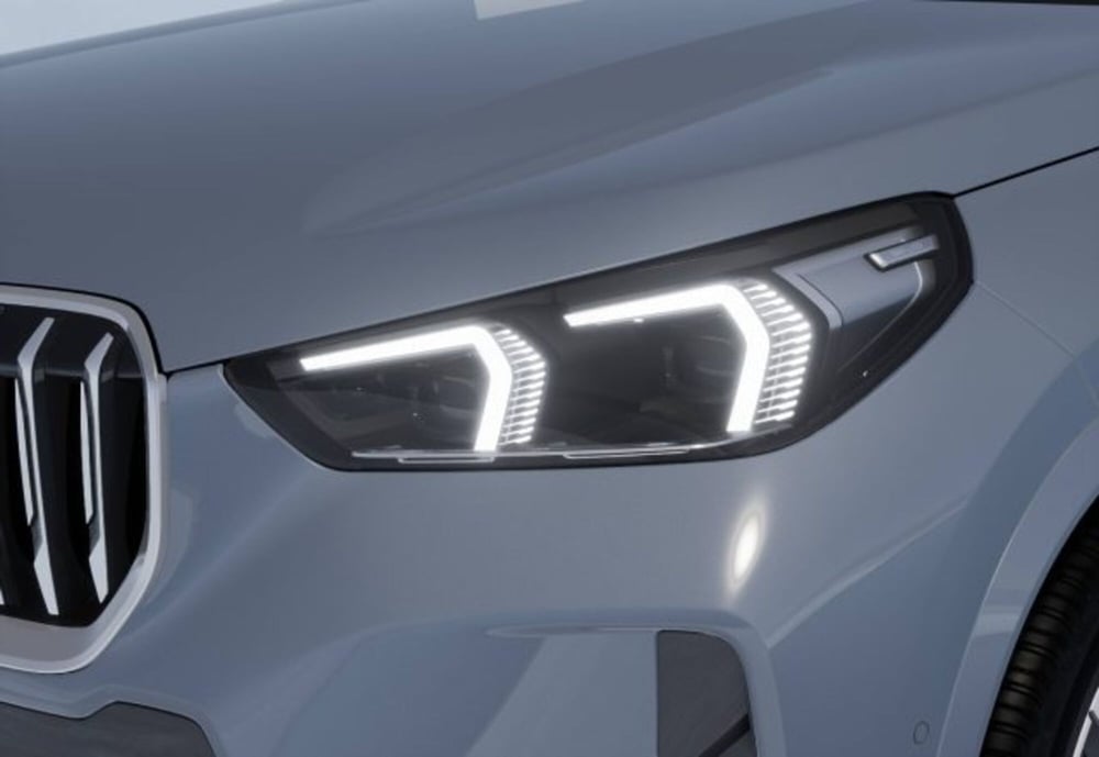 BMW X1 nuova a Modena (7)