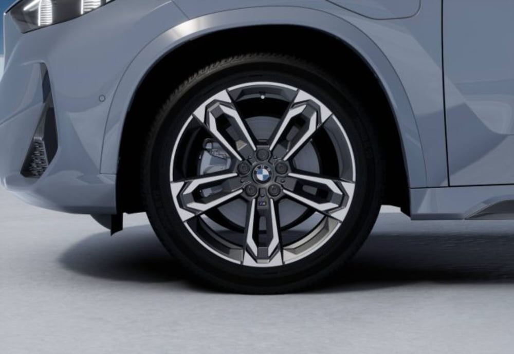 BMW X1 nuova a Modena (8)
