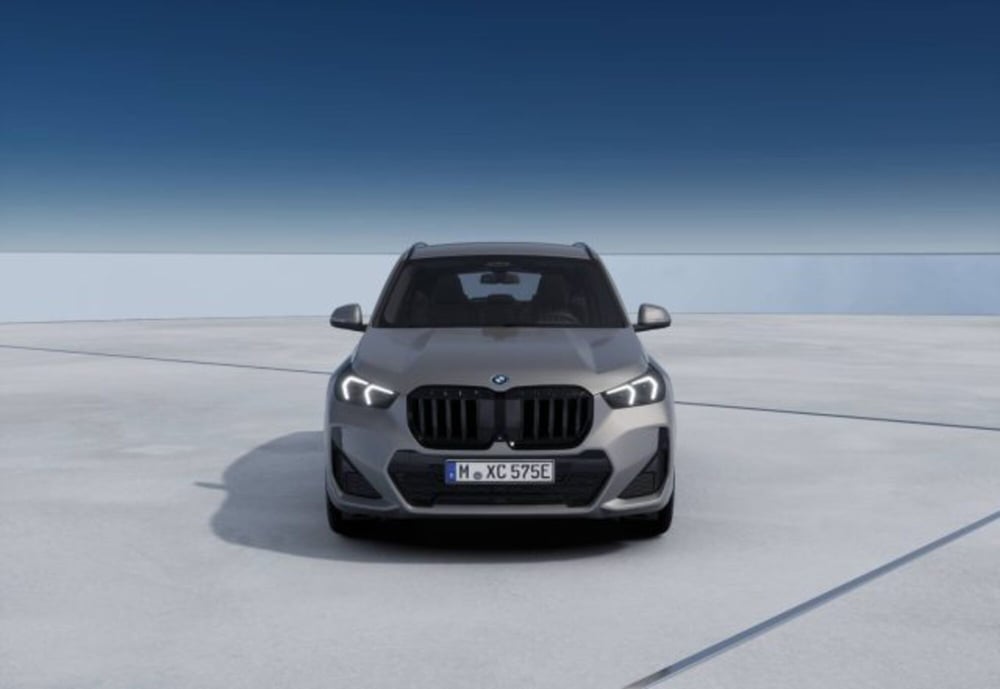 BMW X1 nuova a Modena (3)