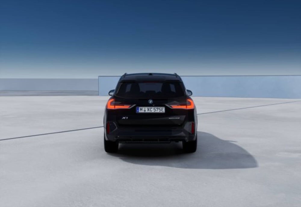 BMW X1 nuova a Modena (5)
