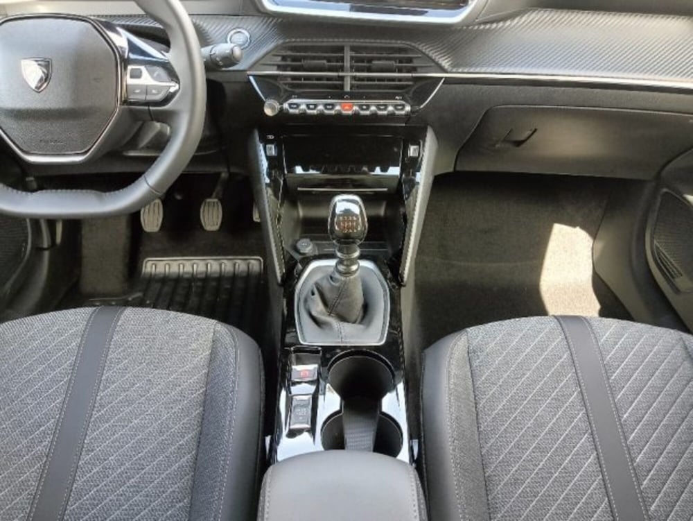 Peugeot 208 nuova a Brescia (17)