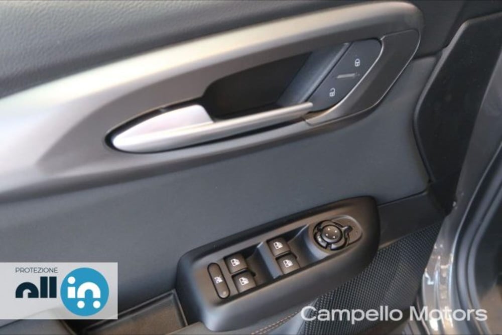 Alfa Romeo Tonale nuova a Venezia (14)