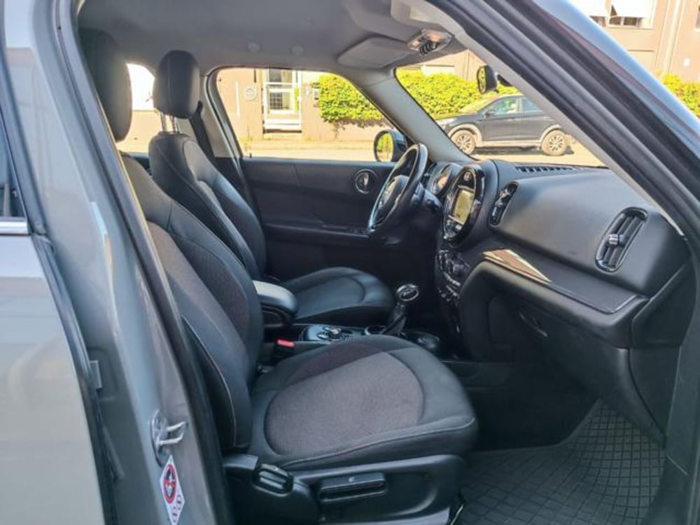 MINI Mini Countryman usata a Pisa (17)