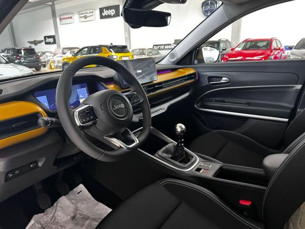 Jeep Avenger nuova a Reggio Emilia (10)