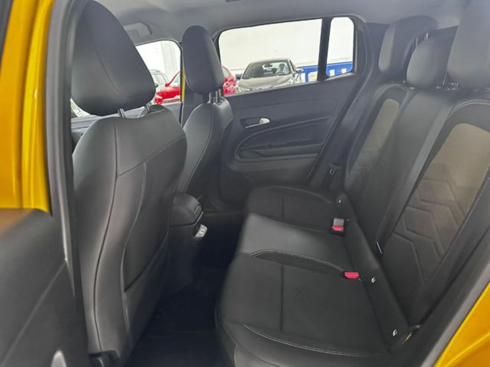 Jeep Avenger nuova a Reggio Emilia (14)