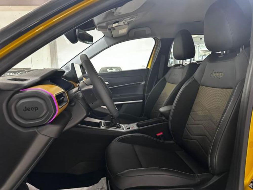 Jeep Avenger nuova a Reggio Emilia (9)
