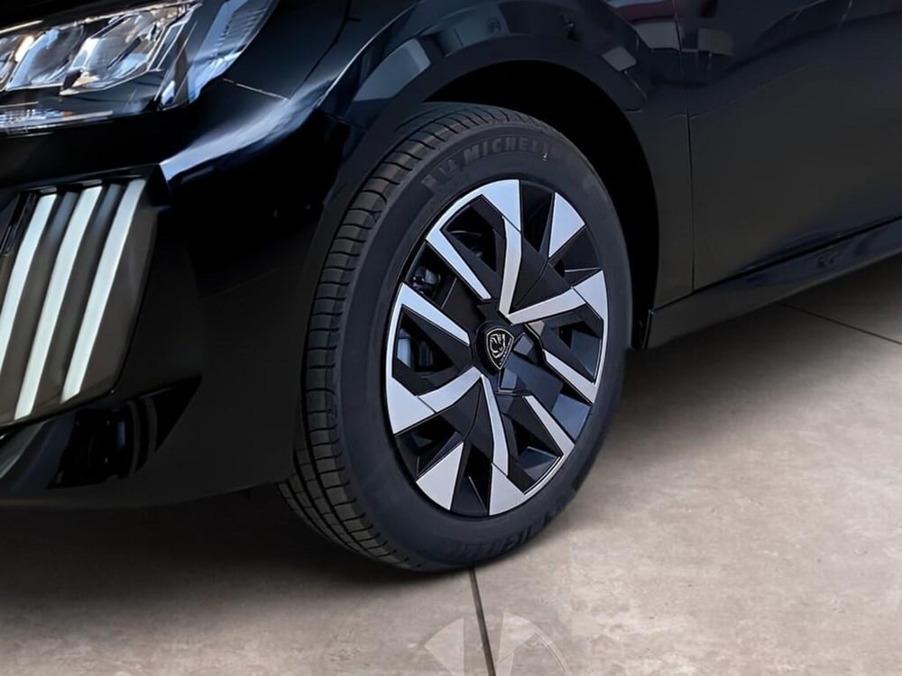 Peugeot 208 nuova a Torino (15)