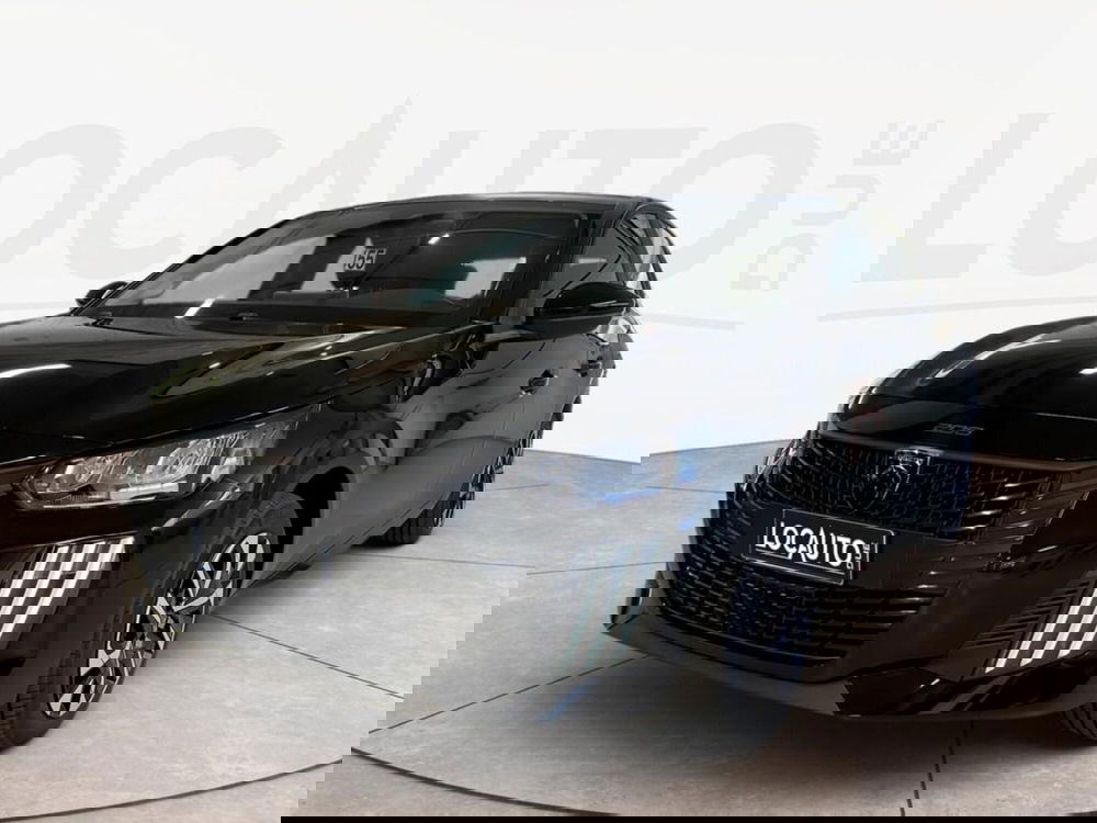 Peugeot 208 nuova a Torino