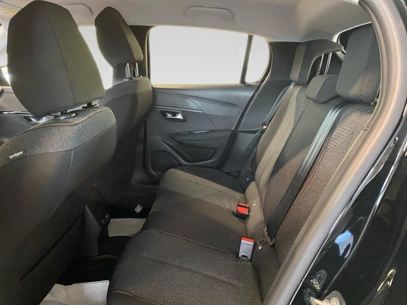 Peugeot 208 nuova a Torino (8)