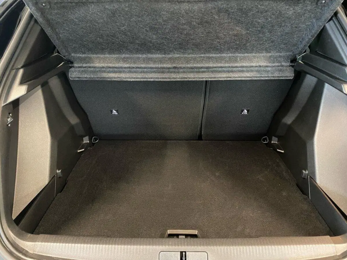 Peugeot 2008 nuova a Torino (9)