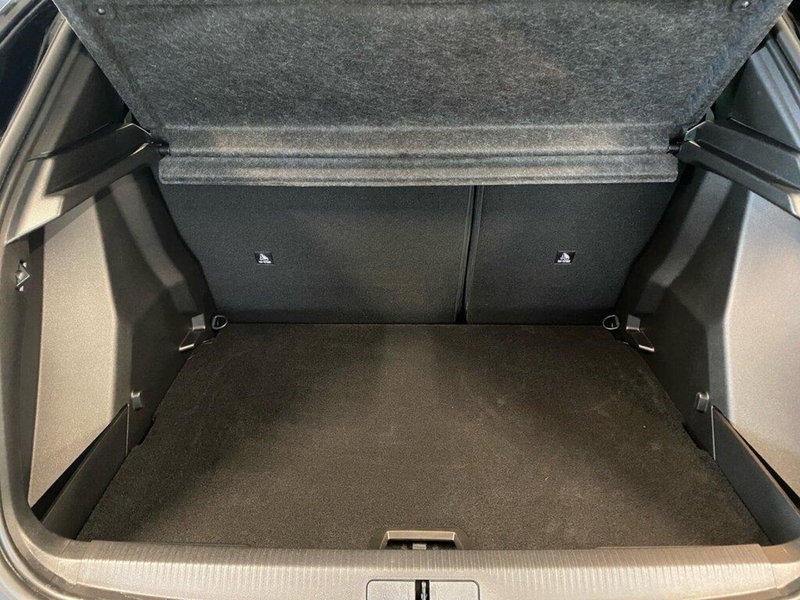 Peugeot 2008 nuova a Torino (9)