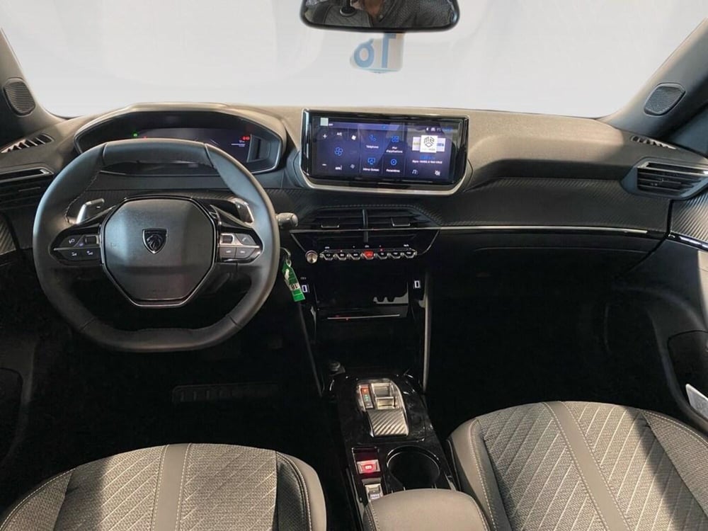 Peugeot 2008 nuova a Torino (10)
