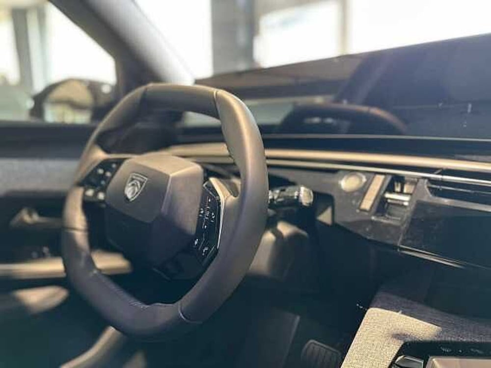 Peugeot 3008 nuova a Venezia (12)