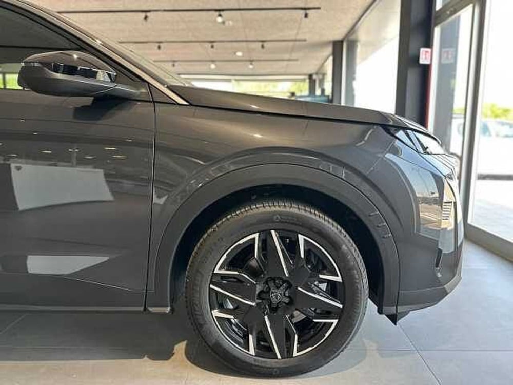 Peugeot 3008 nuova a Venezia (2)