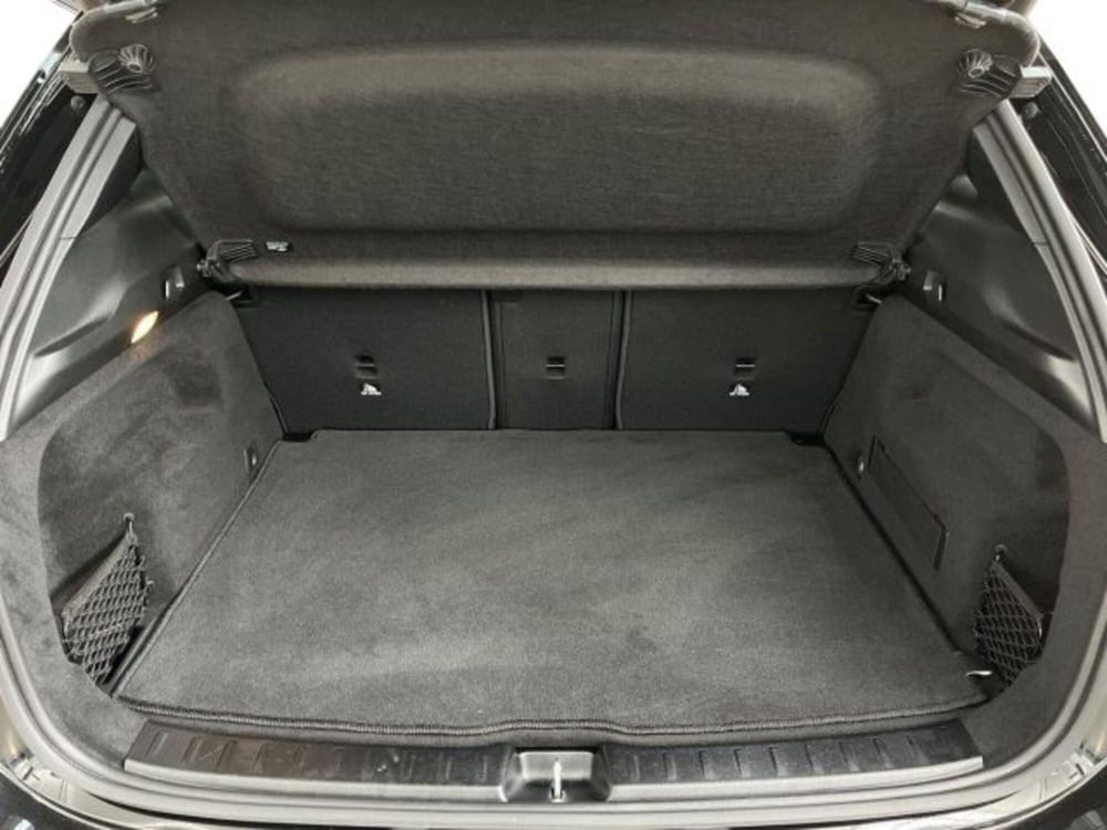 Mercedes-Benz GLA SUV usata a Verona (13)